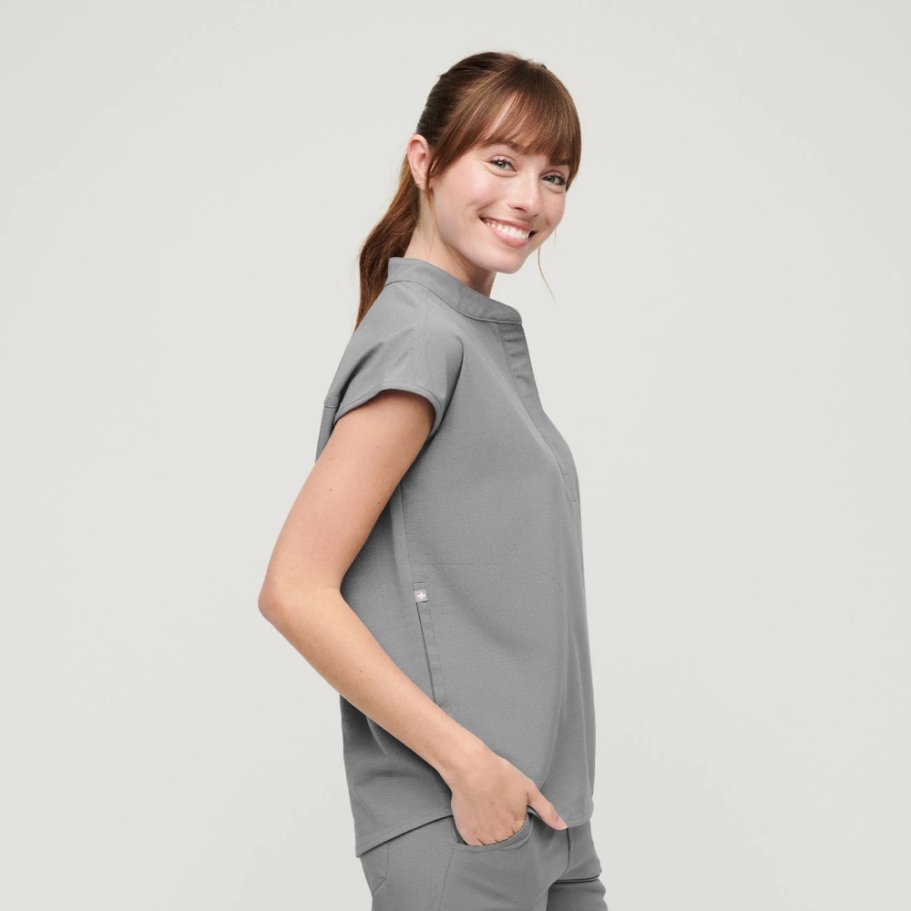 Figs - Dark Space Gray - Zamora 2.0™ (PETITE) & Rafaela™ Scrub Set (NWT)